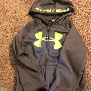 Under Armour boys sweatshirt